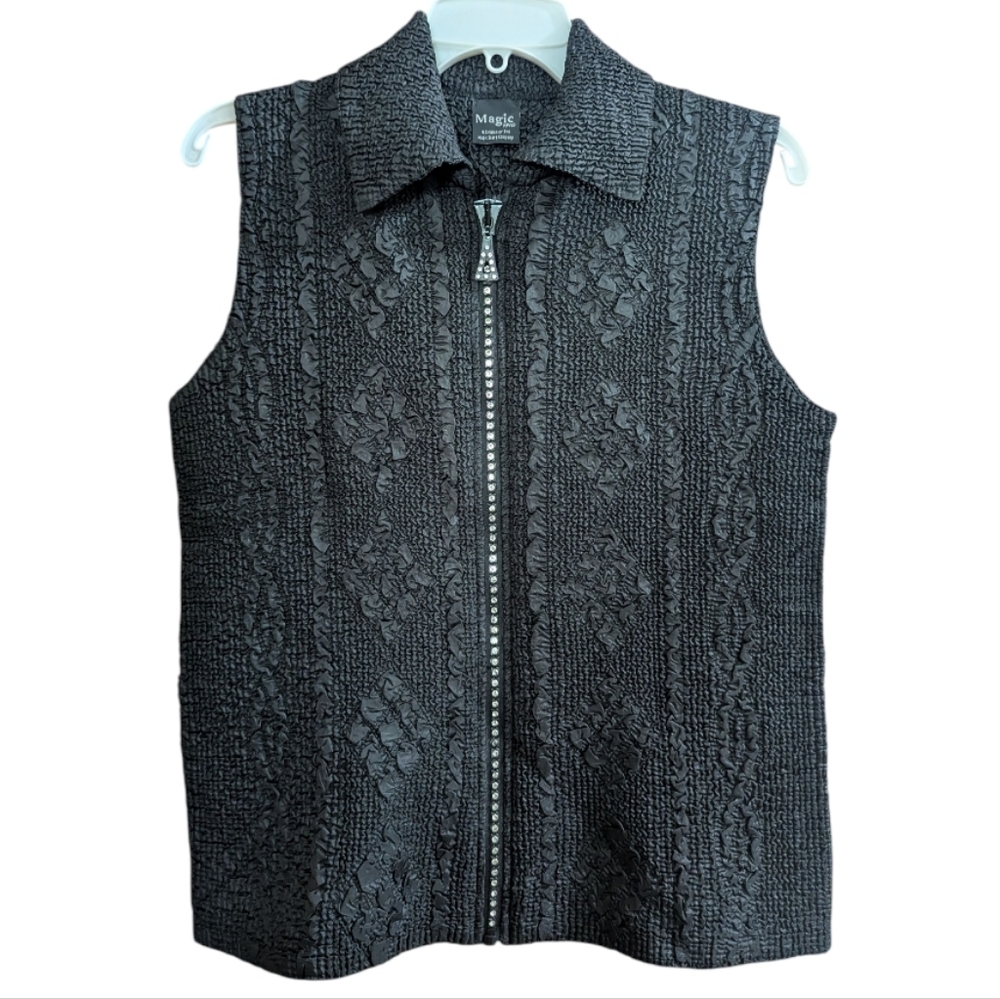 Magic It Fits Zip-Up Vest One Size Black Rhinestone Beads Collar W-446
